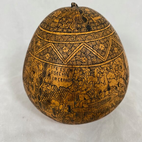 Vintage Hand Carved Peruvian Gourd Folk Art Rattle - Picture 8 of 14
